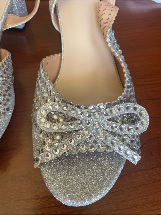 Shoes - Silver Embellished Bow Women's Sandals